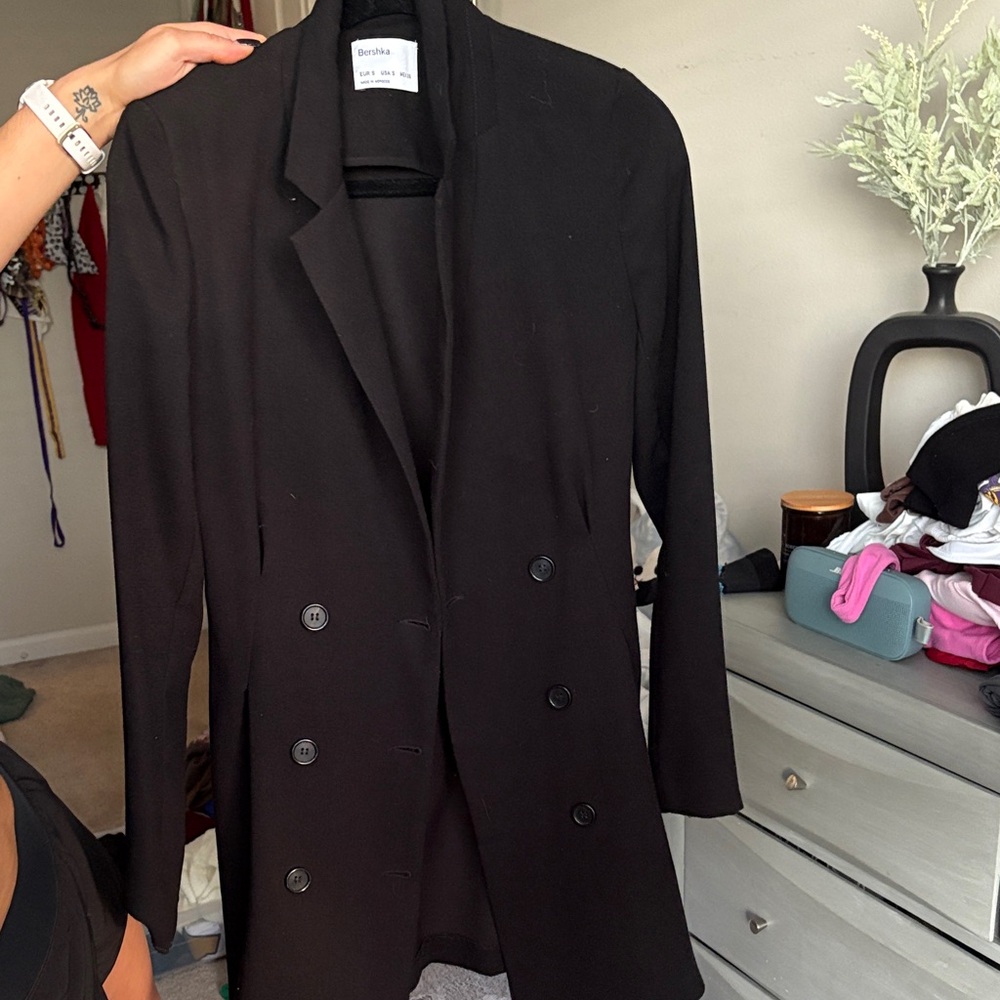 Bershka Women's Elegant Black Blazer
